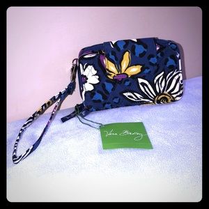 Vera Bradley African Violet Wristlet NWT